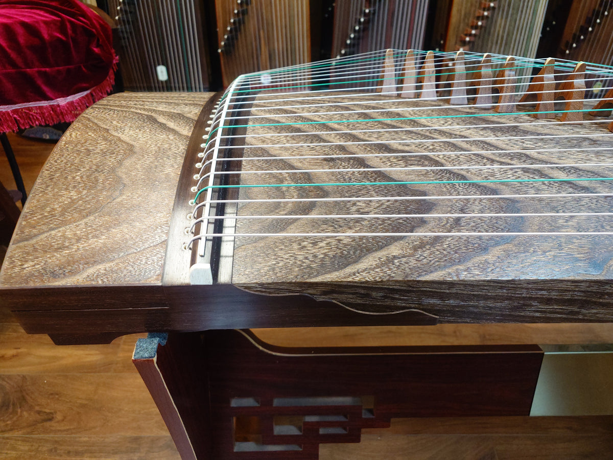 Mishimaya Collection 50-year old Paulownia Guzheng (Made in Japan 