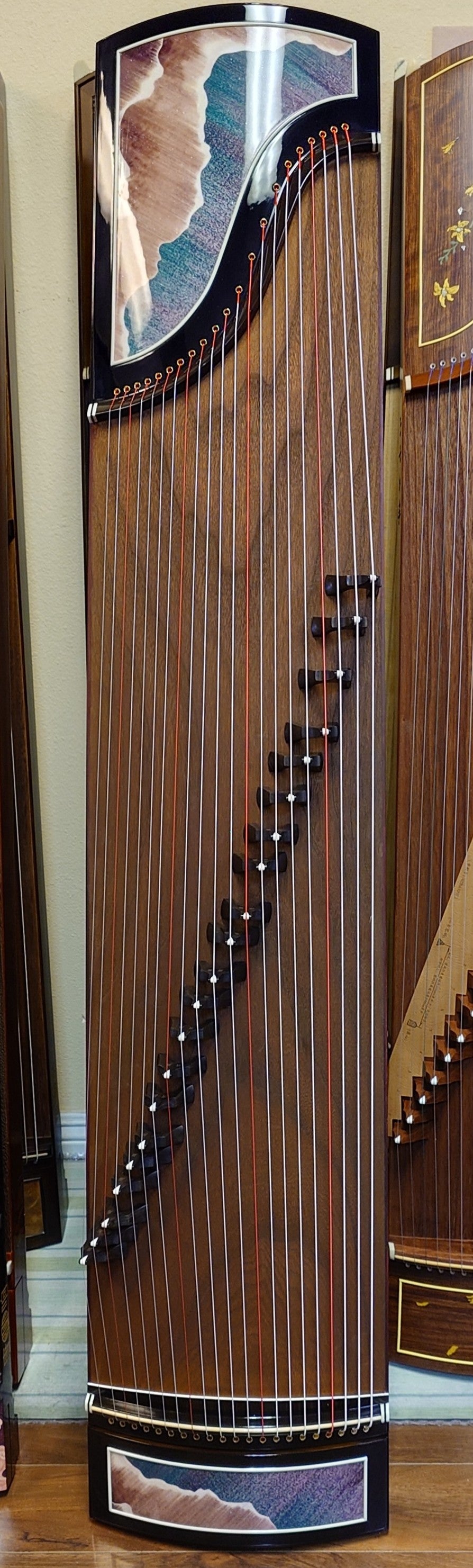 Scarlet Bird Zhuque "Rising Clouds" Guzheng