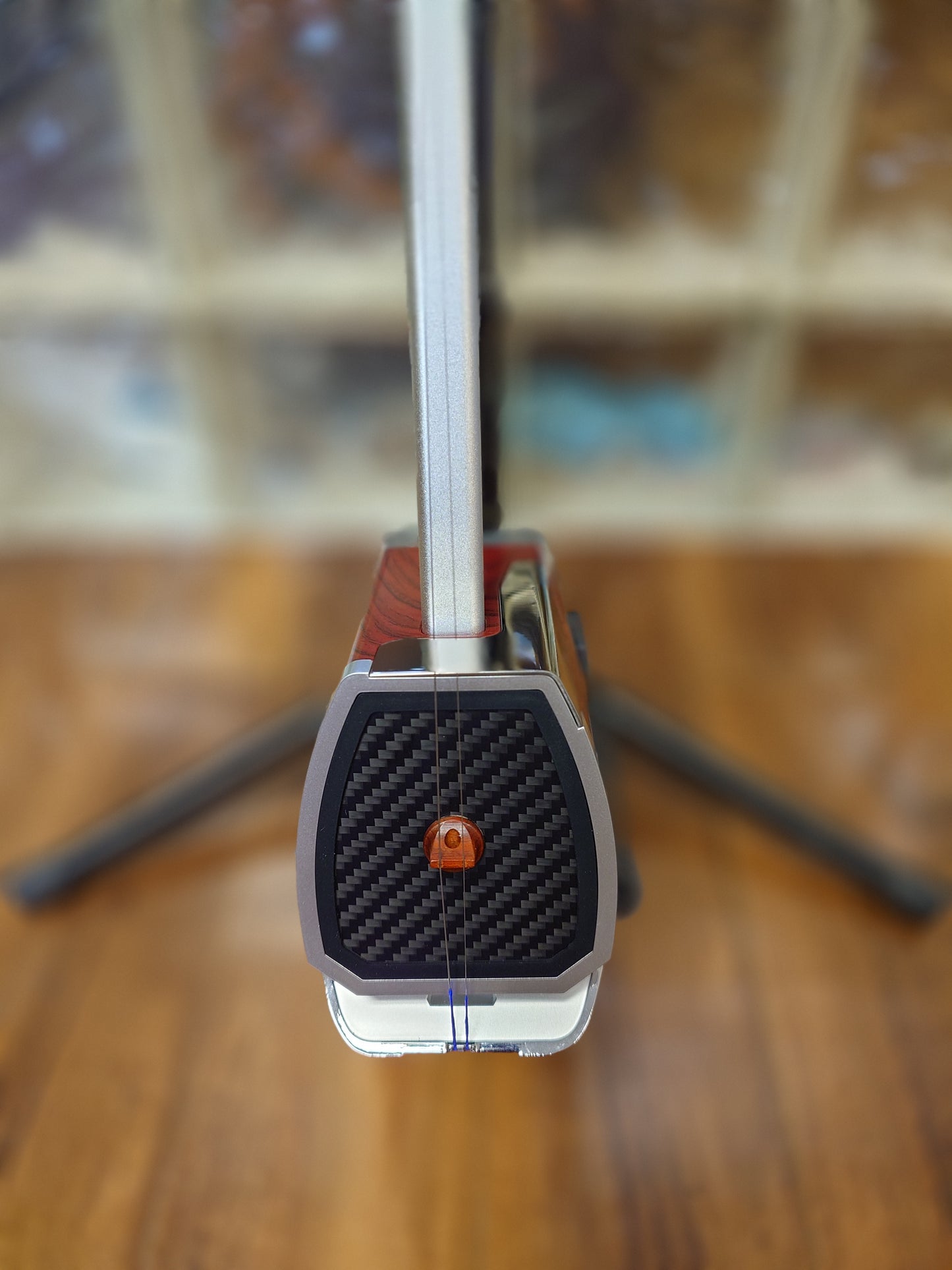 JOYO Electric Erhu – Modern Digital Erhu (EH-1N) 电二胡