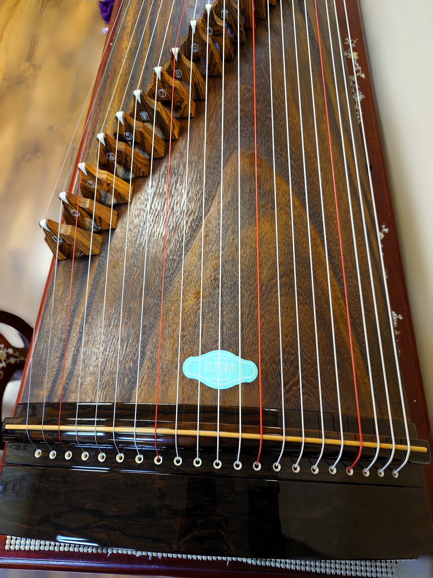 Haitang Guzheng 43" Travel-size Carved-out Guzheng "Mountain Perch"