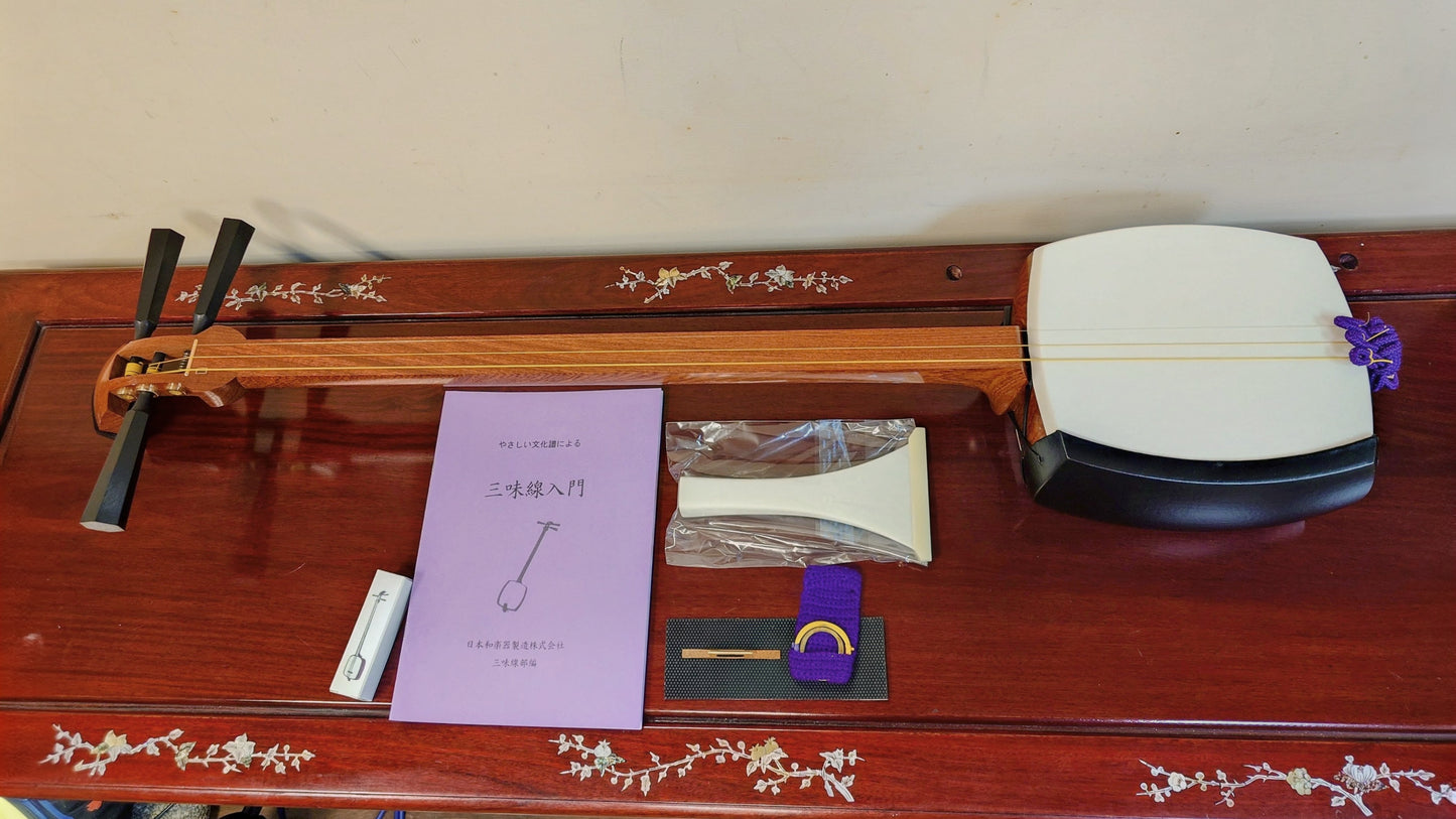 Tsugaru Karin Shamisen (Synthetic Skin) by Nichiwa