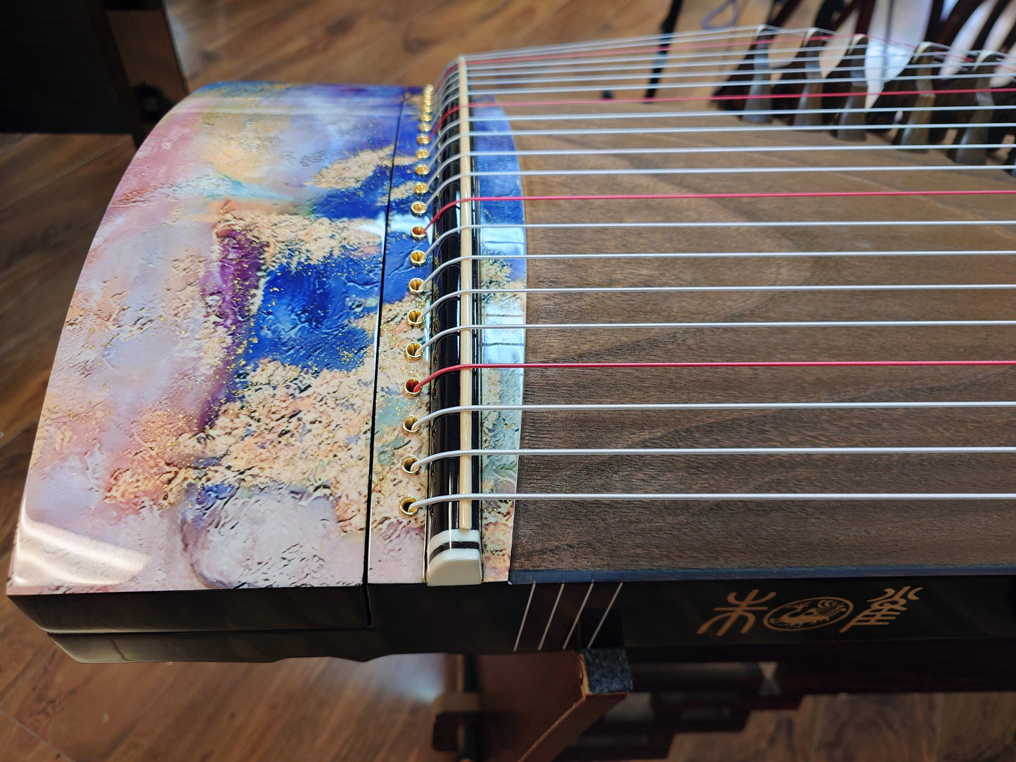 Scarlet Bird Zhuque "Shangyun" Guzheng