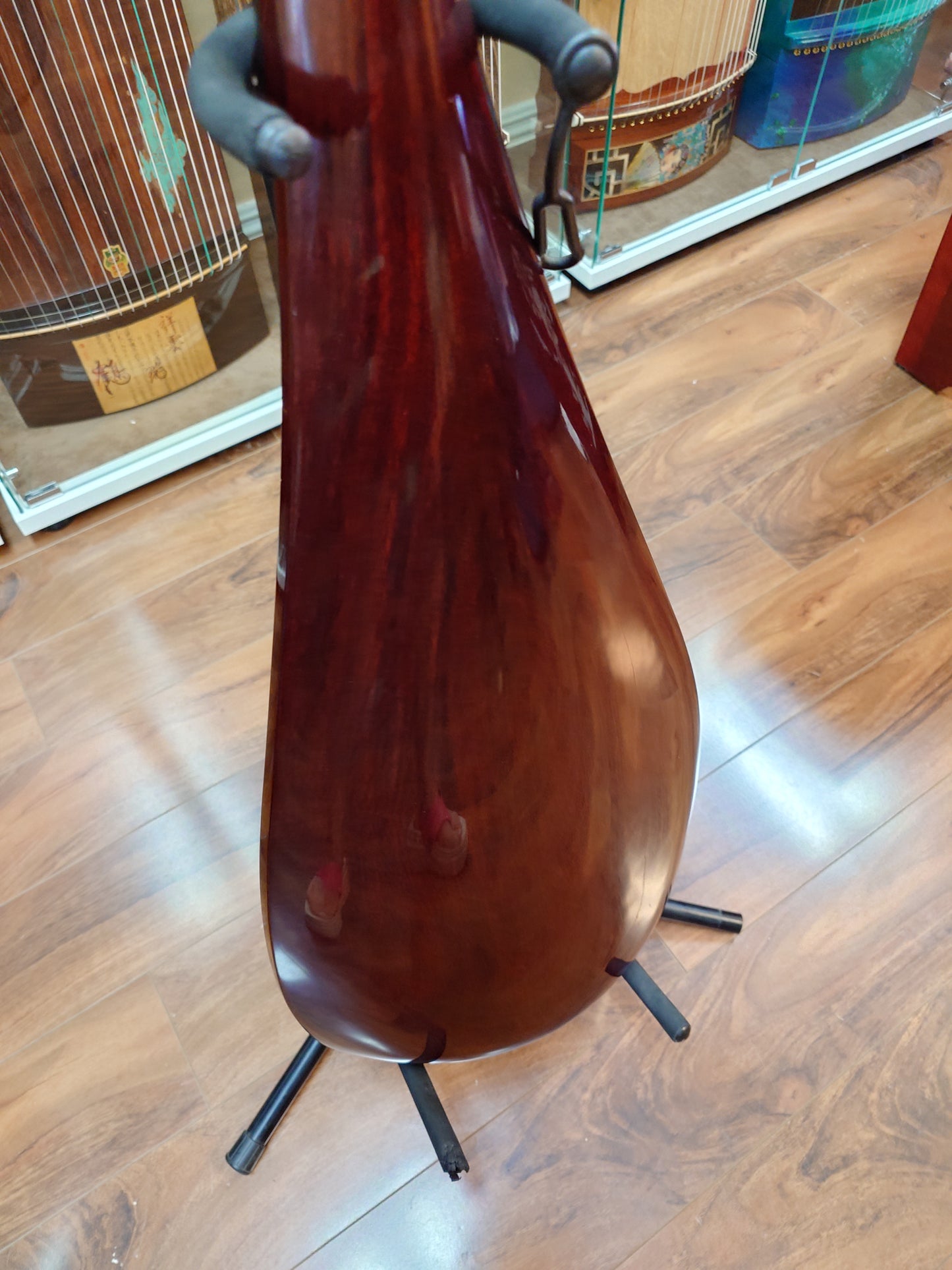 Dunhuang NAMM Show Collection Pipa Burmese Rosewood with Aged Rosewood Pegs