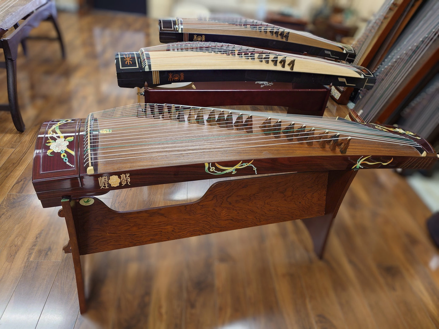 Dunhuang Indian Rosewood  Guzheng "Silk Road Wind Whisper" - NAMM Show Limited Edition 24698PS 敦煌牌限量特选阔叶黄檀演奏筝"丝路听风"