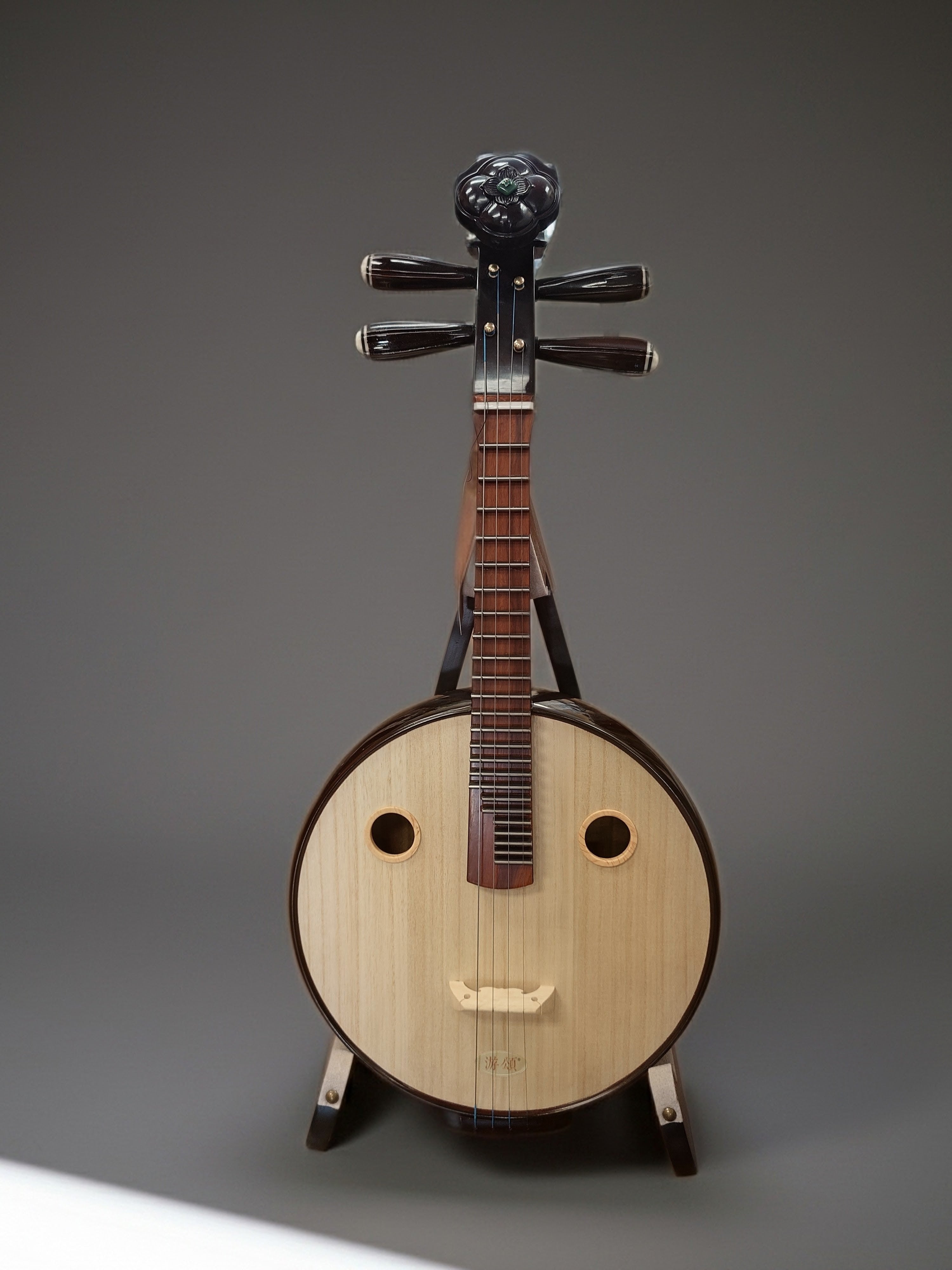 Ruan 阮咸 – Sound of Asia Musical Instruments