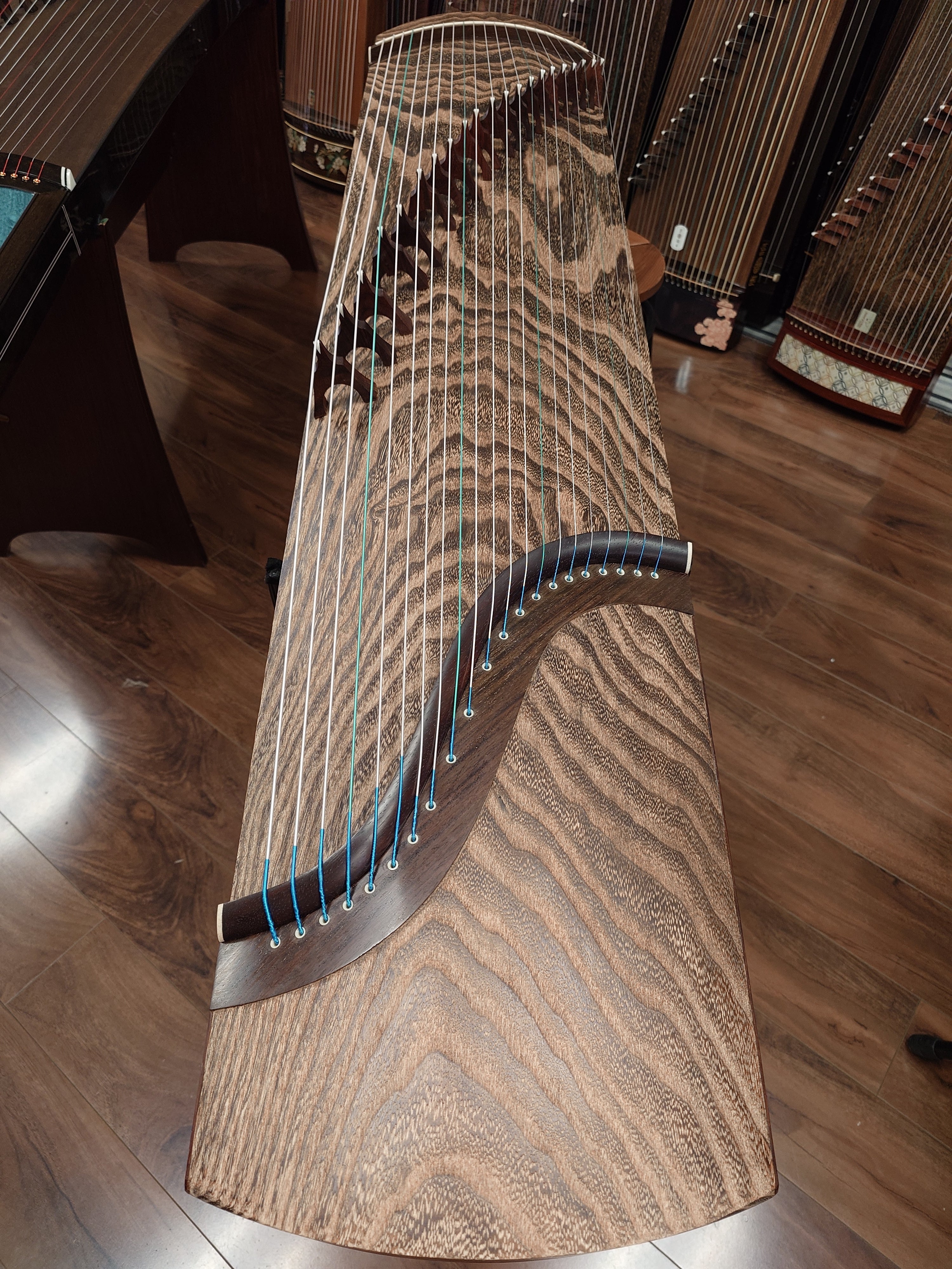 Mishimaya Collection 50-year old Paulownia Guzheng (Made in Japan